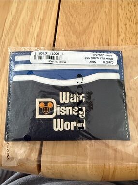 Disney Navy and White Walt Disney World Card Holder